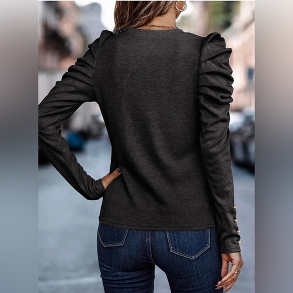 Black Light Weight Sweater Top - Picture 2 of 4